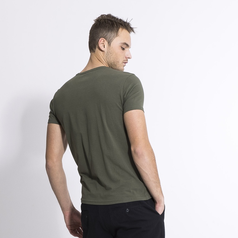 T-shirt U-neck "Casper" T-shirt U-neck "Casper"